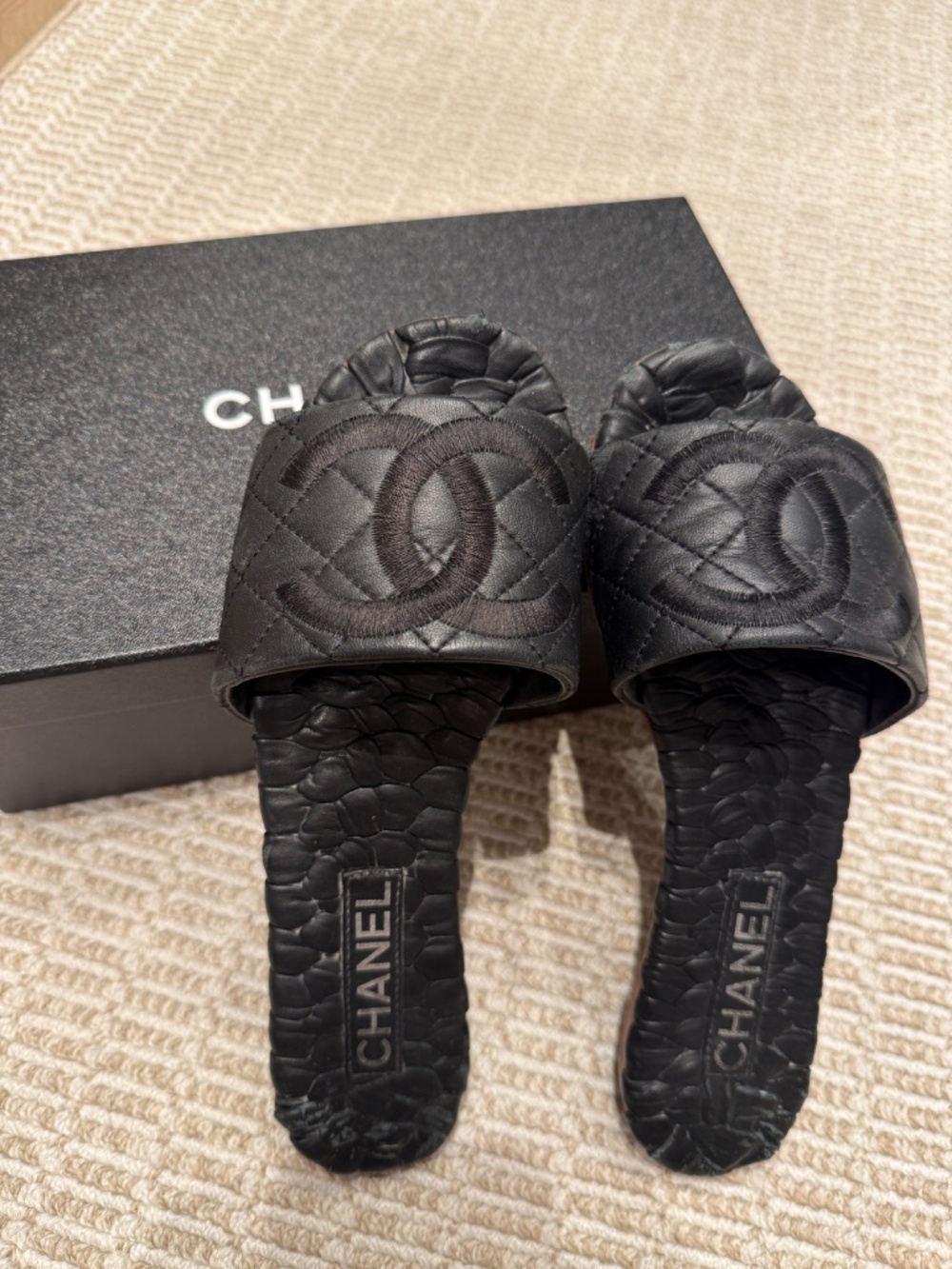 CHANEL Interlocking quilted CC Logo Slides Mules
